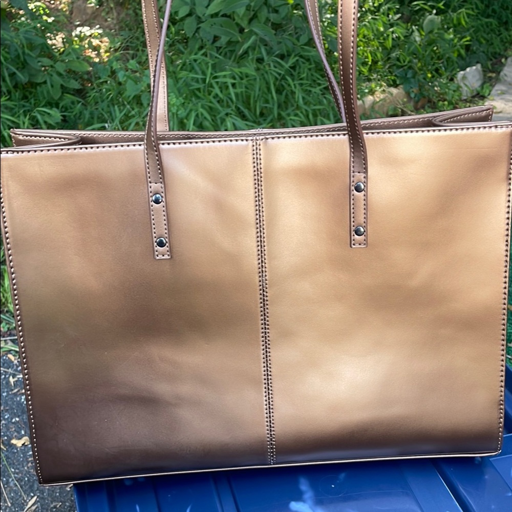 Wilson’s Leather Gold Tote/Computer Bag